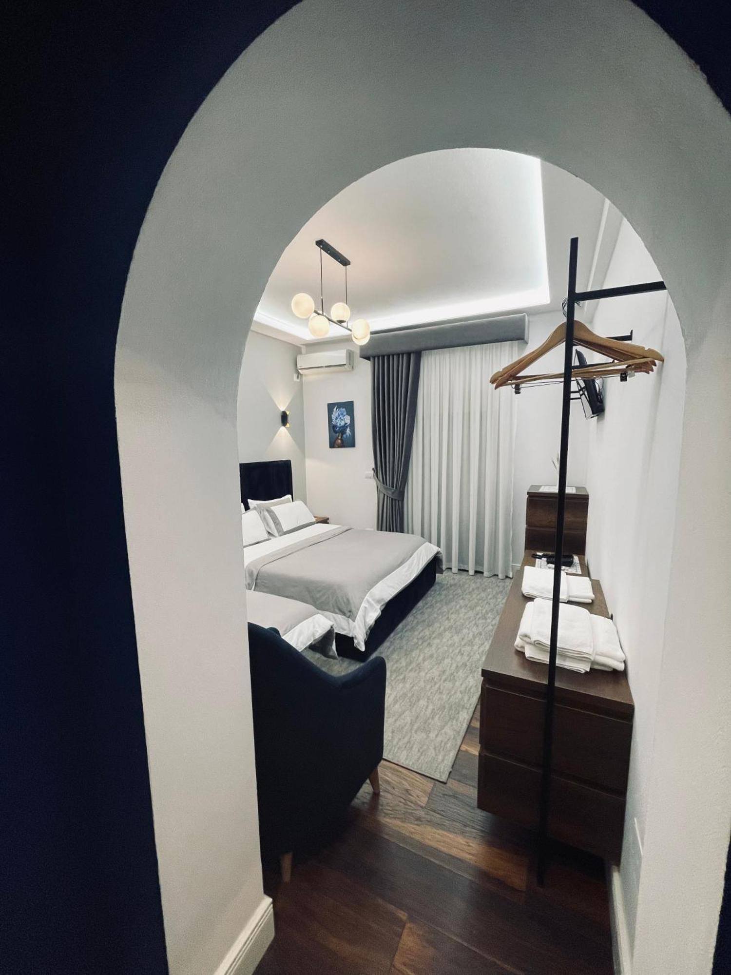 Garden Boutique Hotel 4*